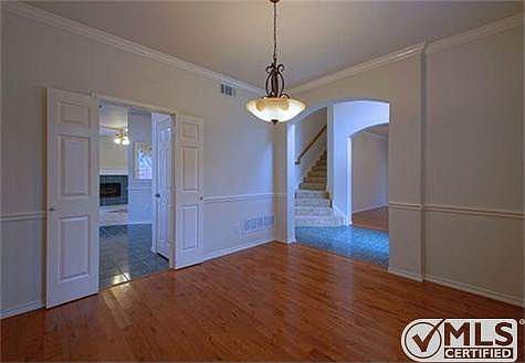 3rd image of 6928 Amethyst Ln