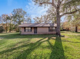 39 Wire Road Loop, Huntsville, TX 77320