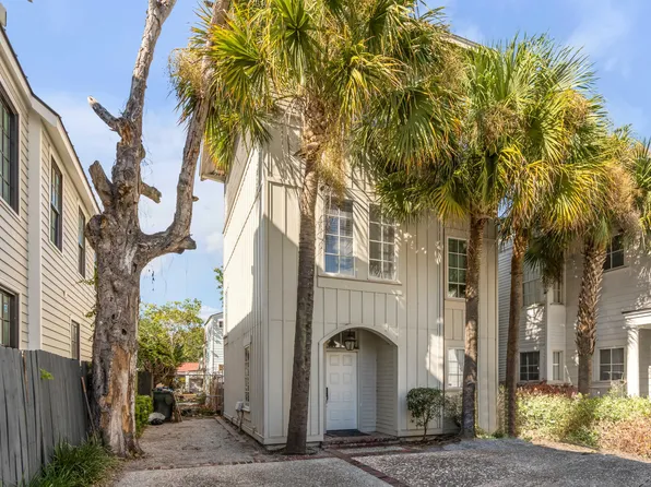 152 Spring St APT F, Charleston, SC 29403