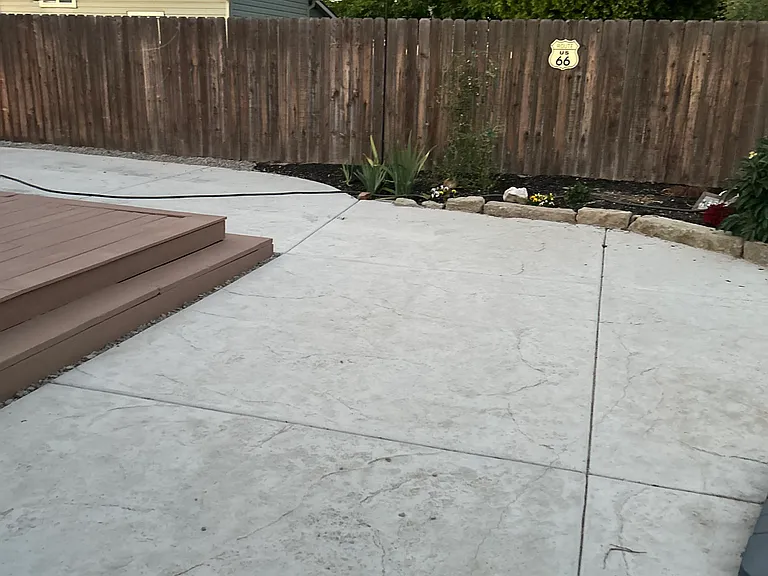 4801 W Irving St — Photo 10