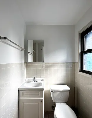 Rented by Compass | media 12