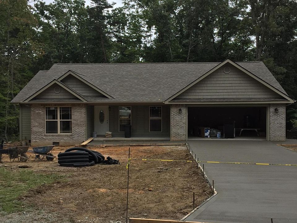 1st image of 670 Saint George Dr