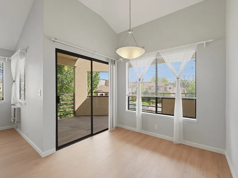 Dining area with wrap around balcony