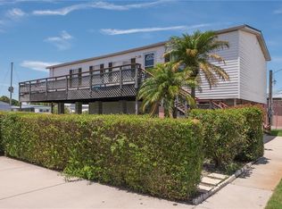 6818 Curlew Ln, Hudson, FL 34667