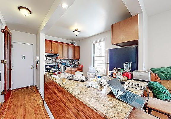 4th image of 500 Fort Washington Ave APT A41