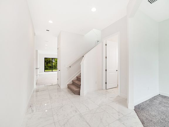 Inviting and welcoming foyer