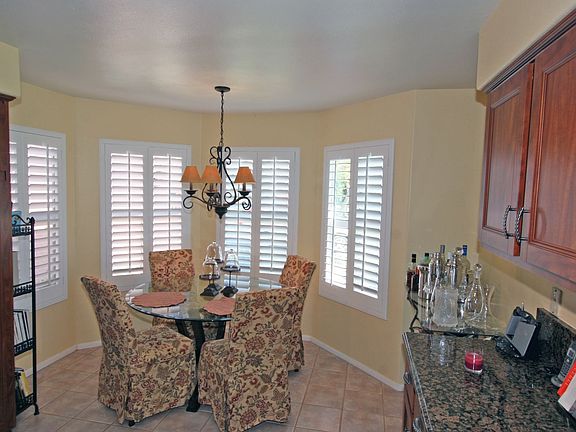 Breakfast nook -- read the paper in the morning 