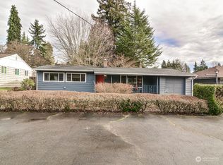 19238 2nd Ave S, Des Moines, WA 98148