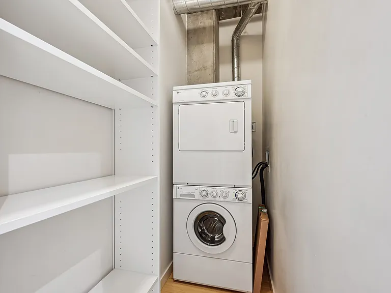 1401 Wewatta St #210 — Photo 25