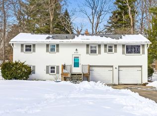 4022 W Glen Oaks Dr, Bloomington, IN 47403