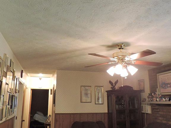 3rd image of 3643 Spencer Pike