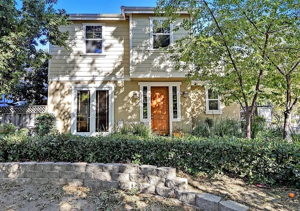 130 Coulter Way