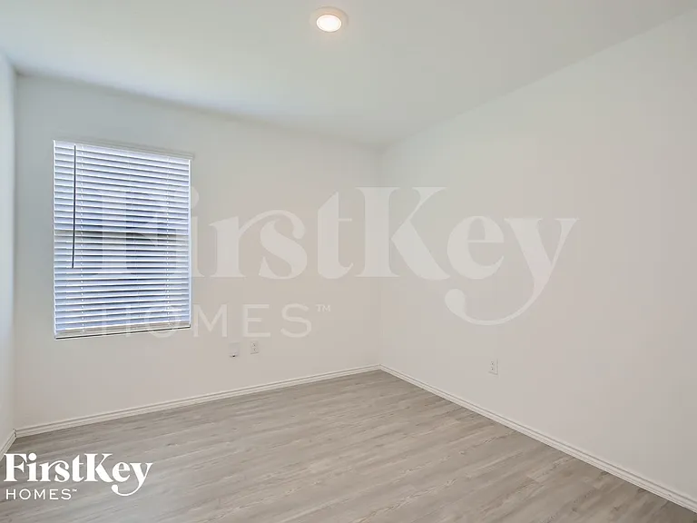 13835 Llama Pl — Photo 21