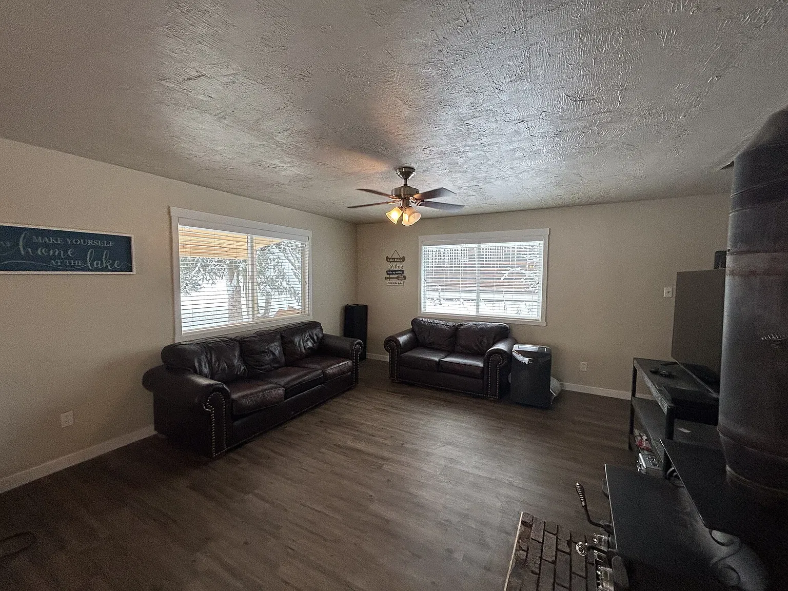 3 bed, 1.5 bath, 1536 sqft, $2,350 — Photo 3
