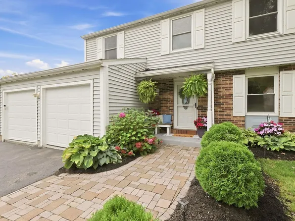8453 Bayridge Rd, Cicero, NY 13039