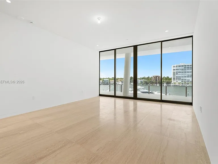5 Grove Isle #S330 — Photo 9