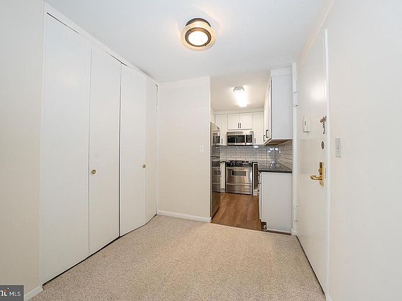 3rd image of 1600 Hagys Ford Rd APT 7O