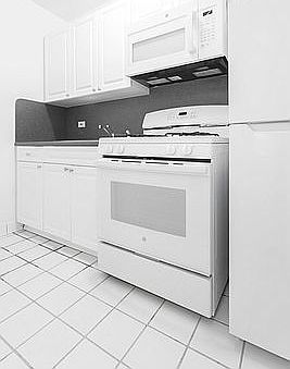4th image of 2186 5th Ave APT 4M