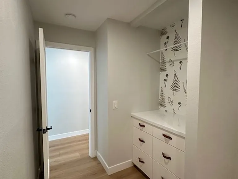1235 Parker Pl #1M — Photo 10