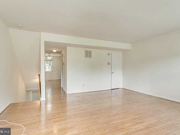 4th image of 14680 Endsley Turn