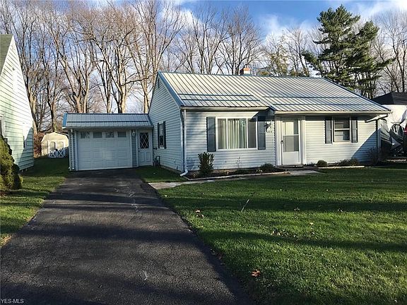 2nd image of 1206 Elk Dr