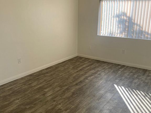 3rd image of 318 W Artesia St APT 7