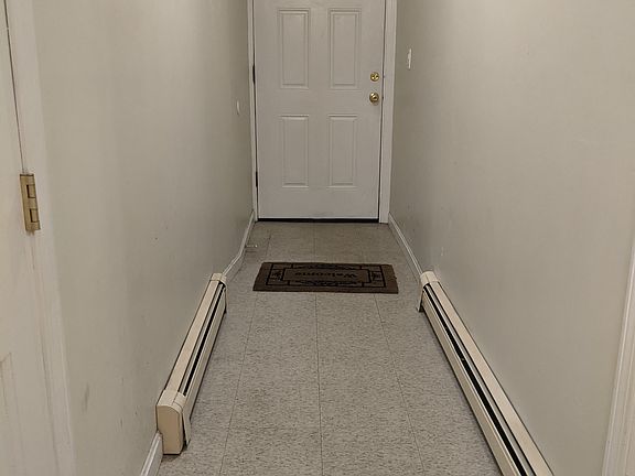 3rd image of 14 7th St