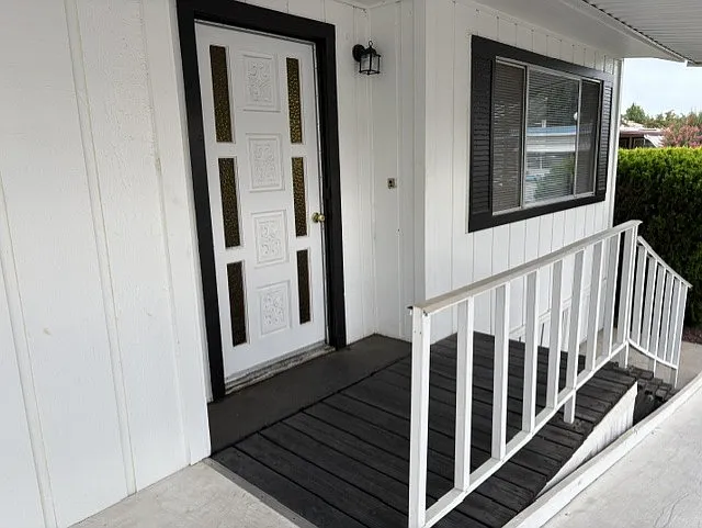 3931 Coffee Rd #38 — Photo 3