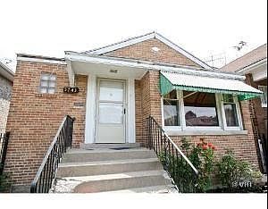 1st image of 5743 S Artesian Ave