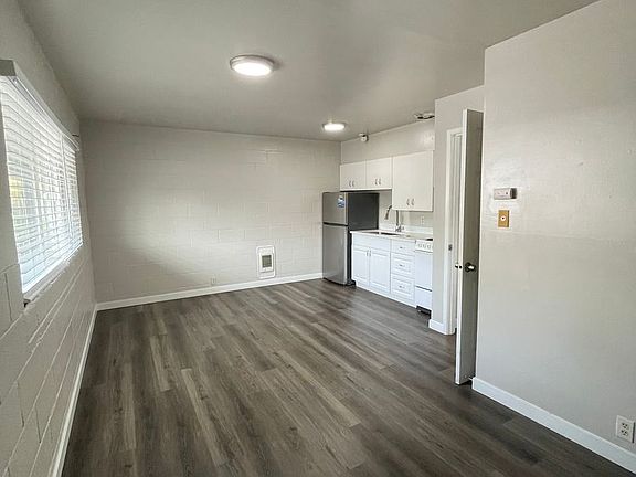 3rd image of 42 G St SW #12