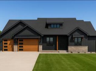 1702 Fox Glove St, Holmen, WI 54636