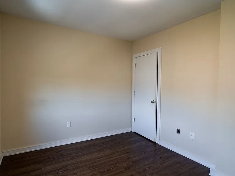 332 Talbot Ave #4-14 — Photo 9