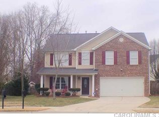 2334 Big Pine Dr, Matthews, NC 28105