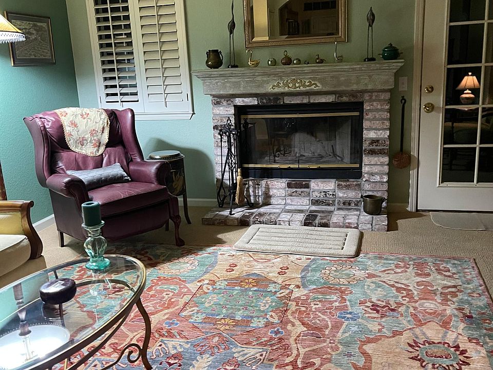 1st image of 104 Dublin Ct #104