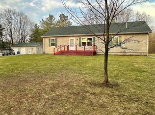5239 Quain Rd, Emmett, MI 48022
