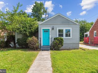 3310 Navy Day Dr, Suitland, MD 20746