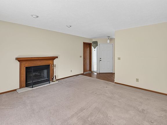 5th image of 5326 Sand Piper Pl