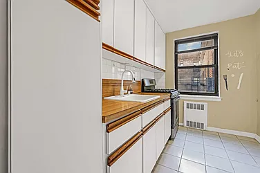 Sold by Chous Realty Group Inc