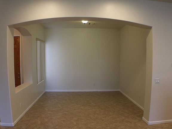 5th image of 25044 N 42nd Dr