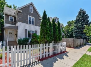 1967 W Leland Ave, Chicago, IL 60640