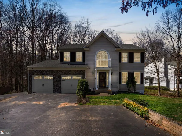 6391 Etheridge Ln, Manassas, VA 20112