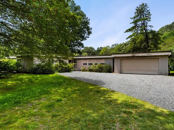 91 Weston Rd, Lincoln, MA 01773