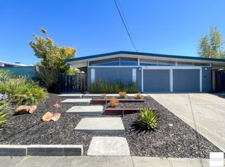 706 Del Ganado Rd, San Rafael, CA 94903