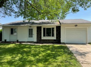 950 Surrey Ct, Joliet, IL