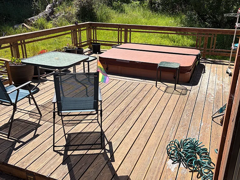 30564 Pudding Creek Rd — Photo 8
