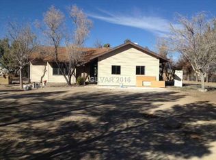 1470 W Hickory St, Pahrump, NV 89048