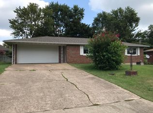 716 Corinne St, Jackson, MO 63755