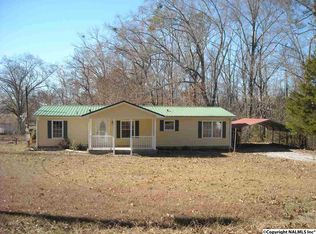 1664 Whites Chapel Rd, Gadsden, AL 35901