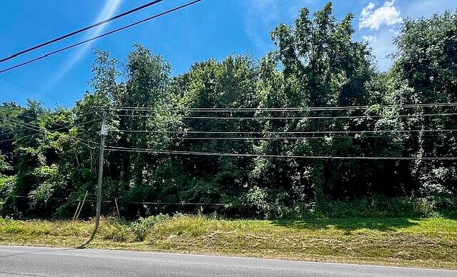 2nd image of 0 Salem Tpke NW