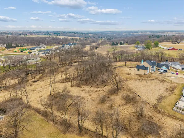 545 Eldorado Ct, Waukee, IA 50263